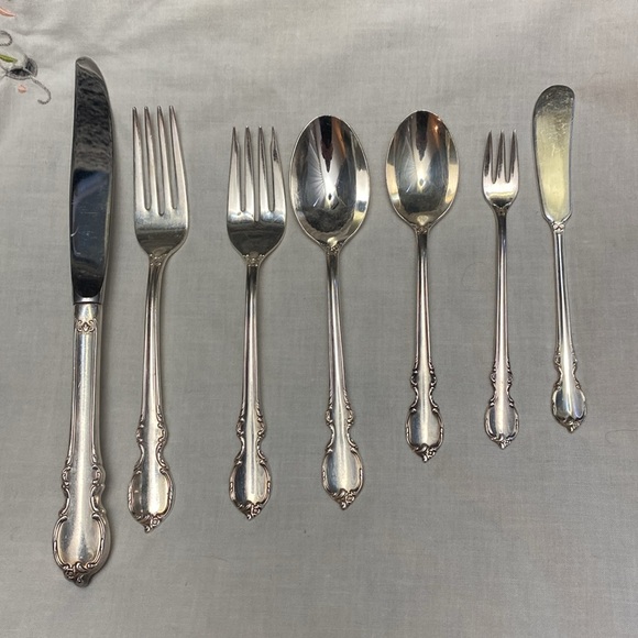 Reflection 1959 Silverplate Flatware 75 pieces - Picture 4 of 16
